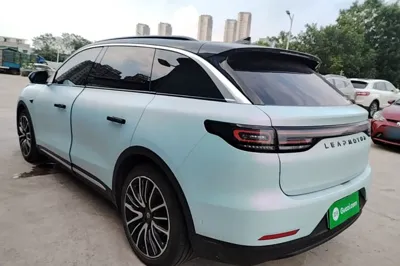 Leapmotor C11