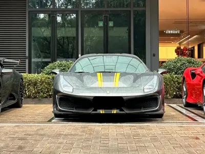 Ferrari 488