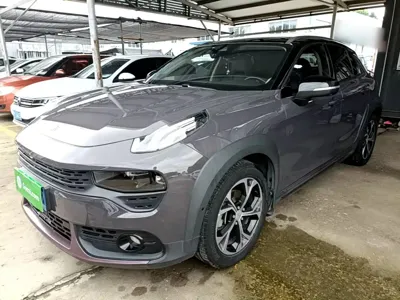 Lynk & Co 02