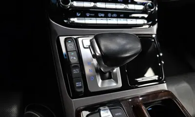 Genesis EQ900