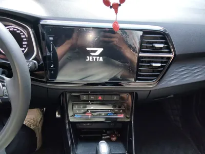 Jetta VS7
