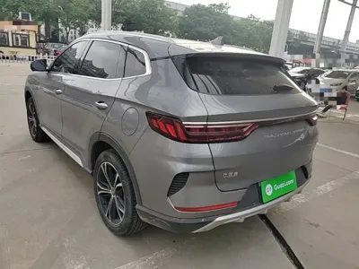 BYD PLUS