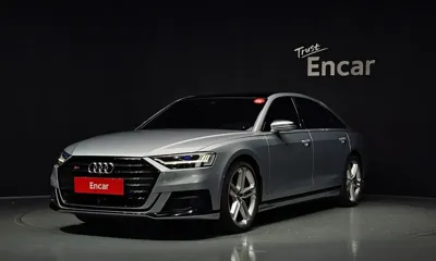Audi S8
