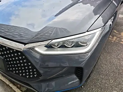 BYD e2