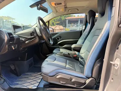 BMW i3 (Import)