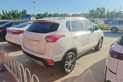 BAIC Senova X35