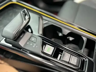 MG MG5 Scorpio