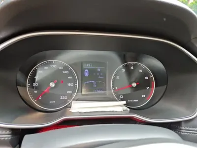 Roewe RX3