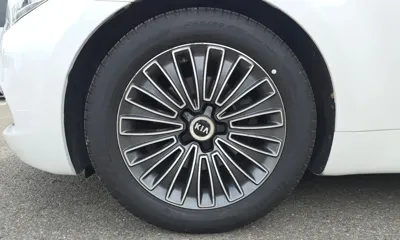 Kia K9