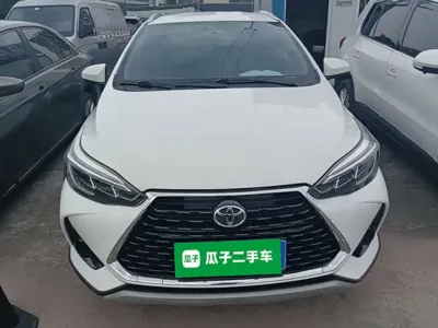 Toyota Yaris L