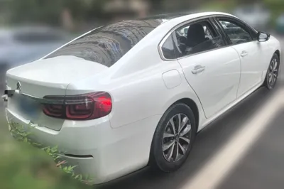 Citroen C6