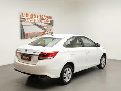 Toyota Yaris L