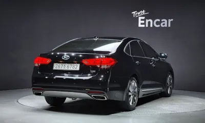 Hyundai Aslan