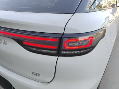 Leapmotor C11