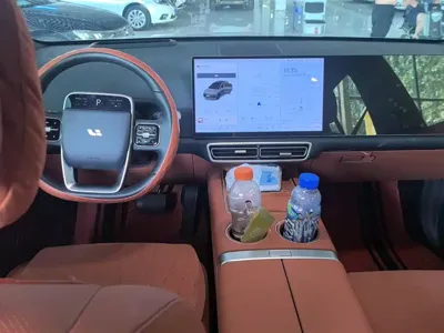 Li Auto Li L6