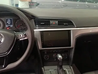 Volkswagen Lamando