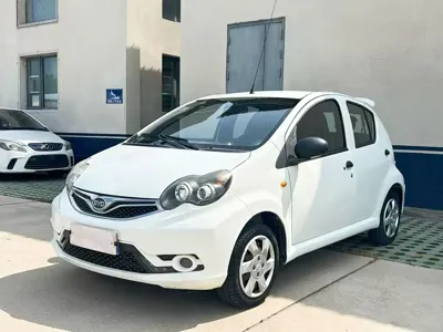 BYD F0