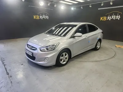 Hyundai Accent