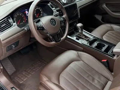 Volkswagen Phideon