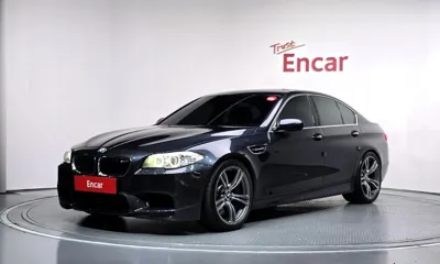 BMW M5