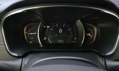 Renault-KoreaSamsung SM6
