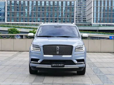 Lincoln Navigator