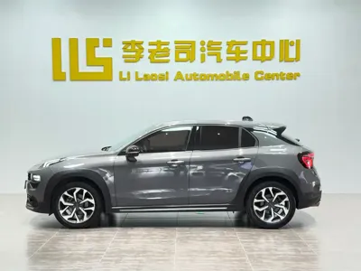 Lynk & Co 02