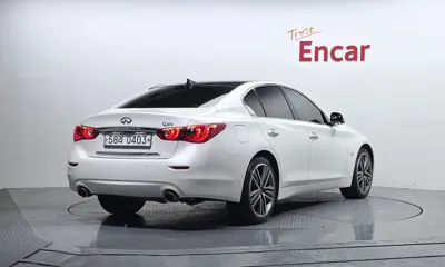 Infiniti Q50