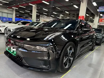 Zeekr 001