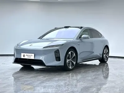 Nio ET5