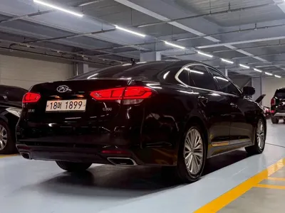 Hyundai Aslan