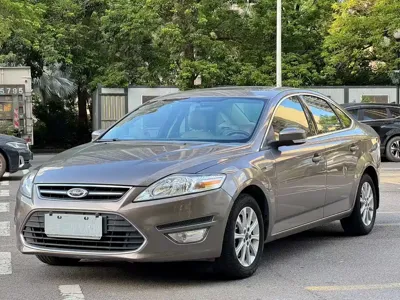 Ford Mondeo Zhisheng