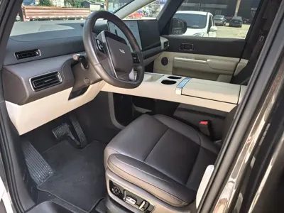 Li Auto Li MEGA