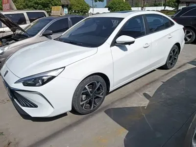 Roewe i5