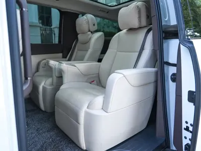 Li Auto Li MEGA