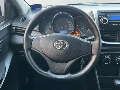 Toyota Yaris L