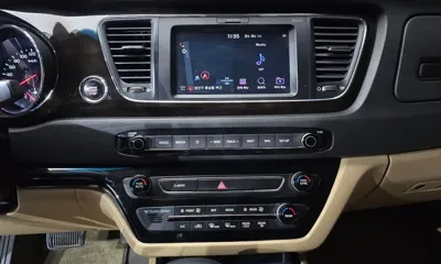 Kia Canival