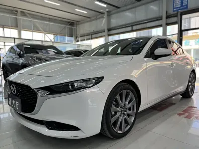 Mazda 3 Axela