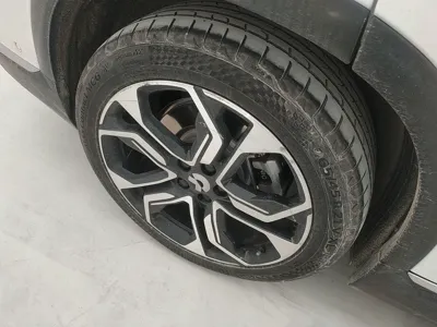 Nio ES8