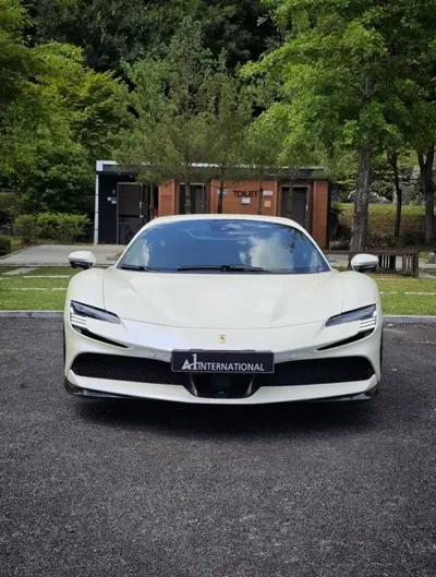 Ferrari SF90