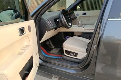 Li Auto L9