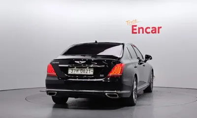 Genesis EQ900