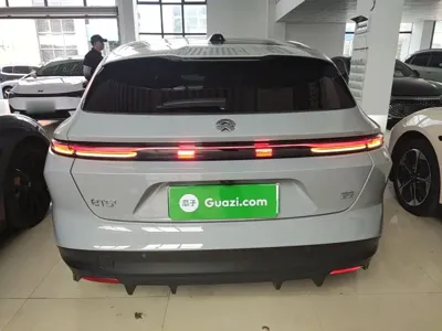 Nio ET5T