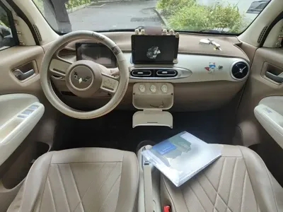 Wuling MINIEV