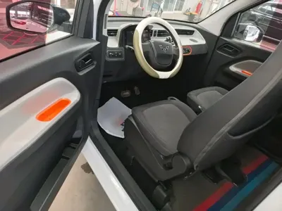 Wuling MINIEV
