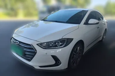 Hyundai Elantra (6th Generation
