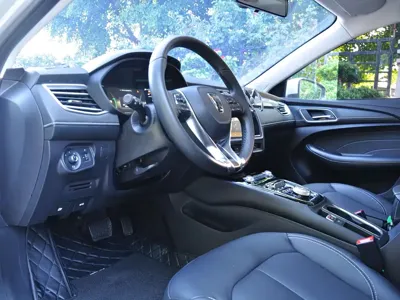 Roewe ei5
