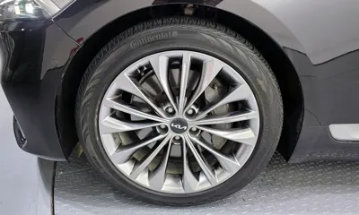 Kia K9