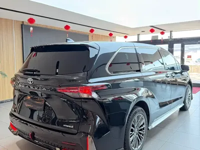 Toyota Granvia