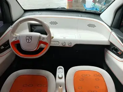 Baojun E100